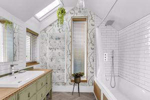 Photo 60- click for photo gallery